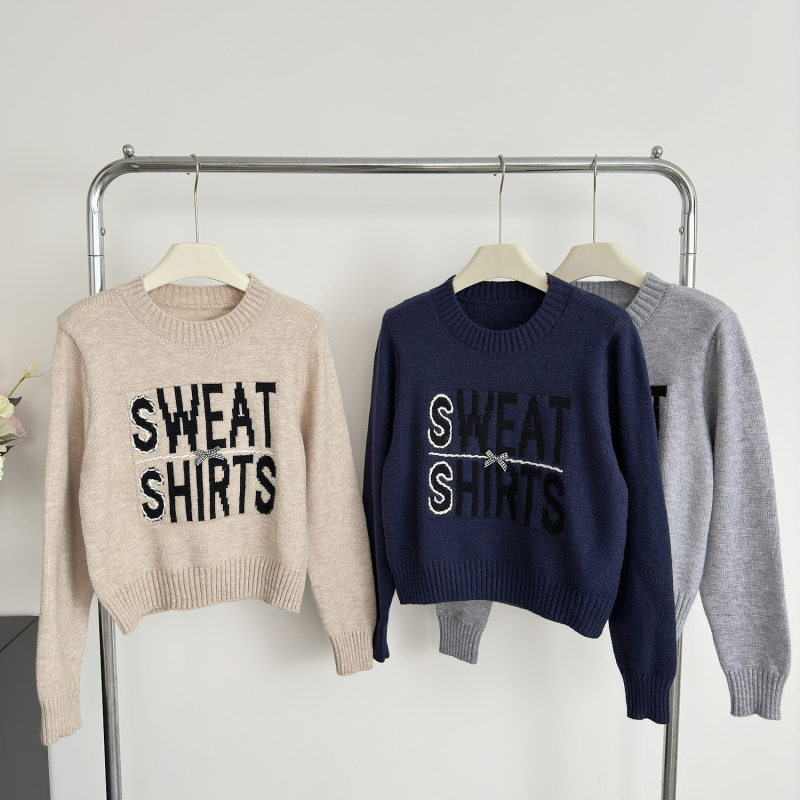 Letters show young autumn bow pullover sweater for women