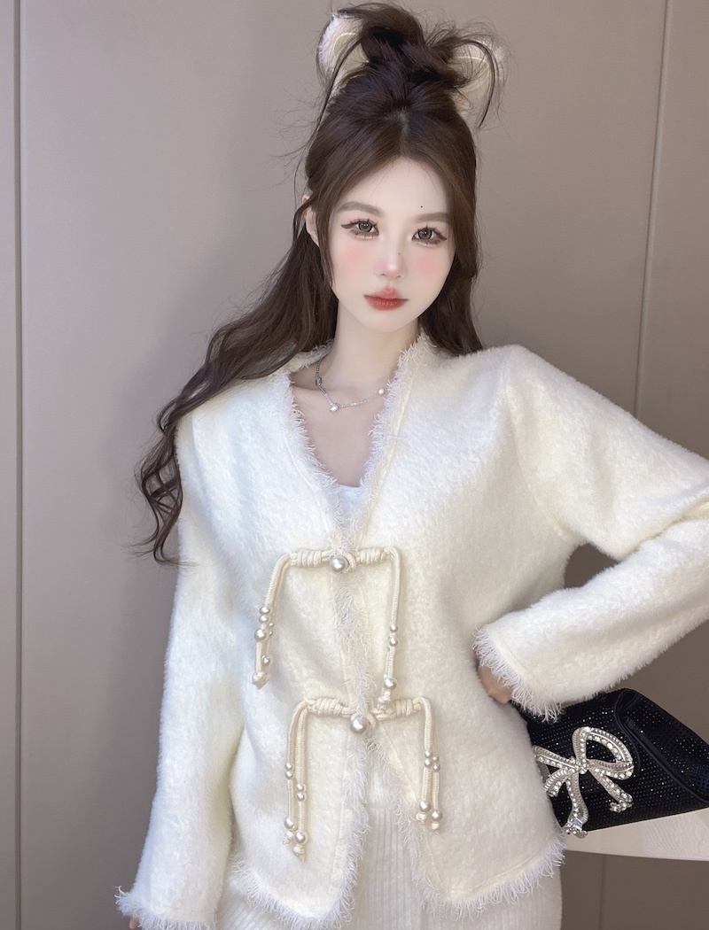 V-neck cardigan autumn and winter sweater