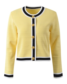 Temperament chanelstyle tops metal buckles sweater