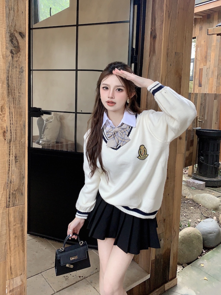 Pseudo-two shirt autumn and winter uniform for women