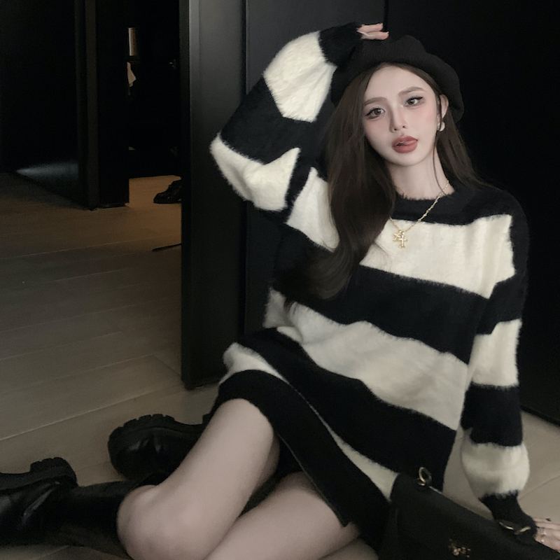 Stripe mixed colors loose lazy hairy sueding sweater