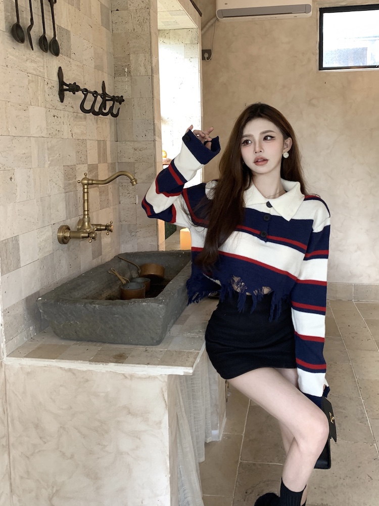 Holes retro long sleeve Korean style sweater for women