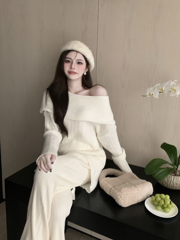 Wears outside flat shoulder sweater for women