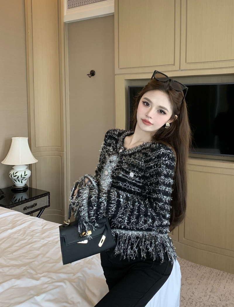 Round neck tassels coat long sleeve chanelstyle shawl