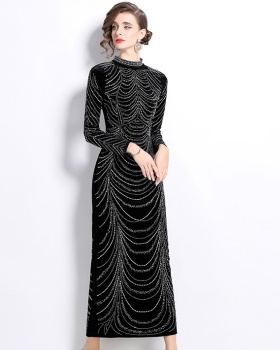 Velvet European style slim rhinestone dress