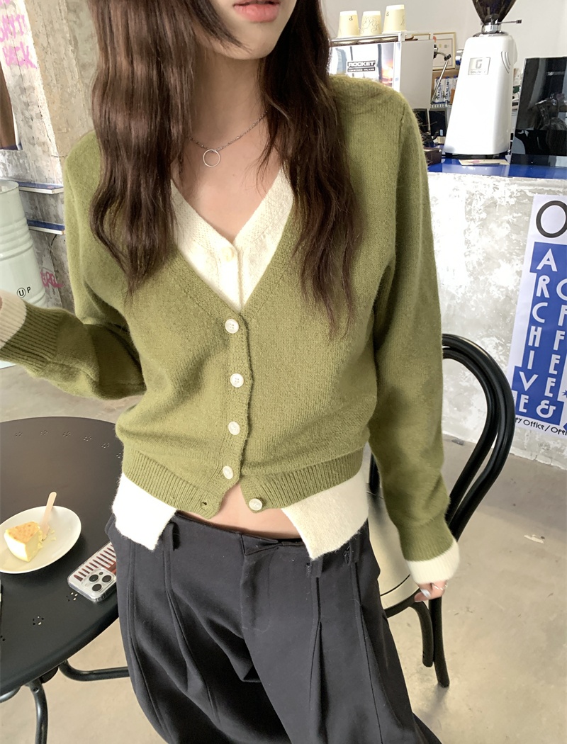 Pseudo-two lazy autumn cardigan knitted green sweater