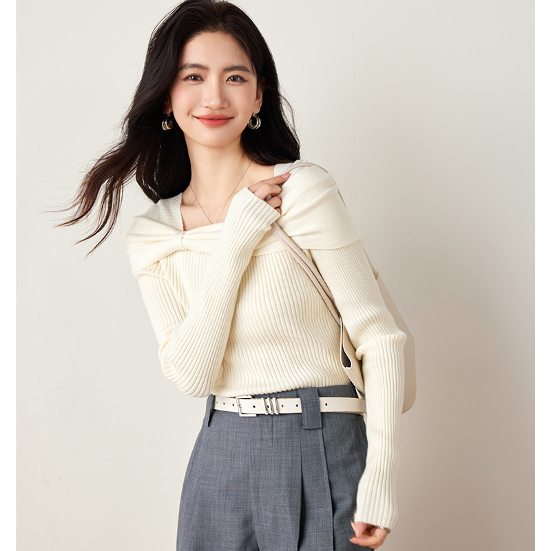 Flat shoulder tops knitted sweater for women