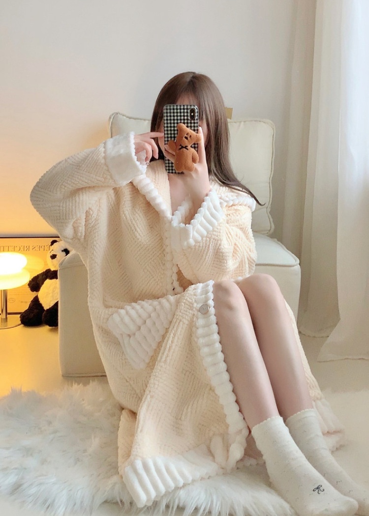 Flannel coral velvet bathrobes thermal pajamas for women