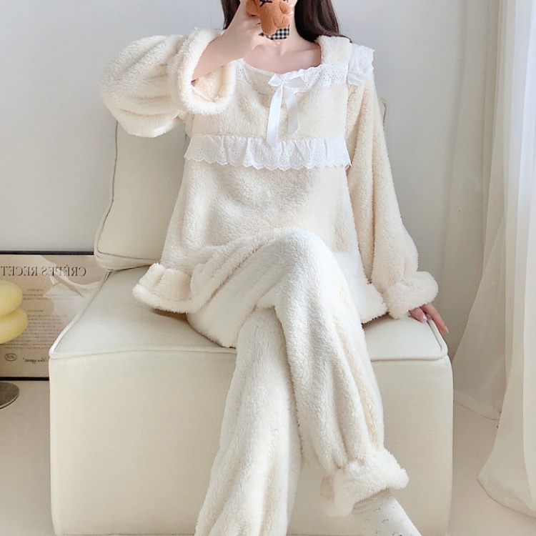 Homewear long sleeve plus velvet lace pajamas a set