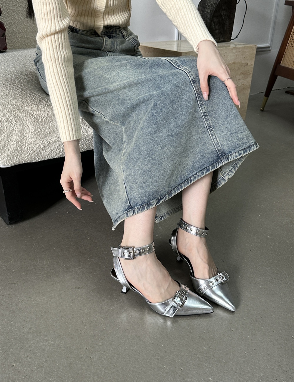 Autumn sandals silver high-heeled shoes for women