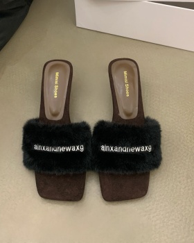 Winter wears outside slipsole slippers for women