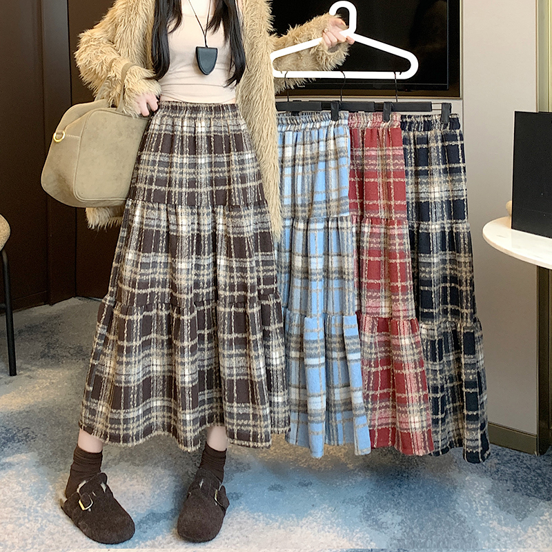 Autumn and winter A-line thick and disorderly plaid skirt