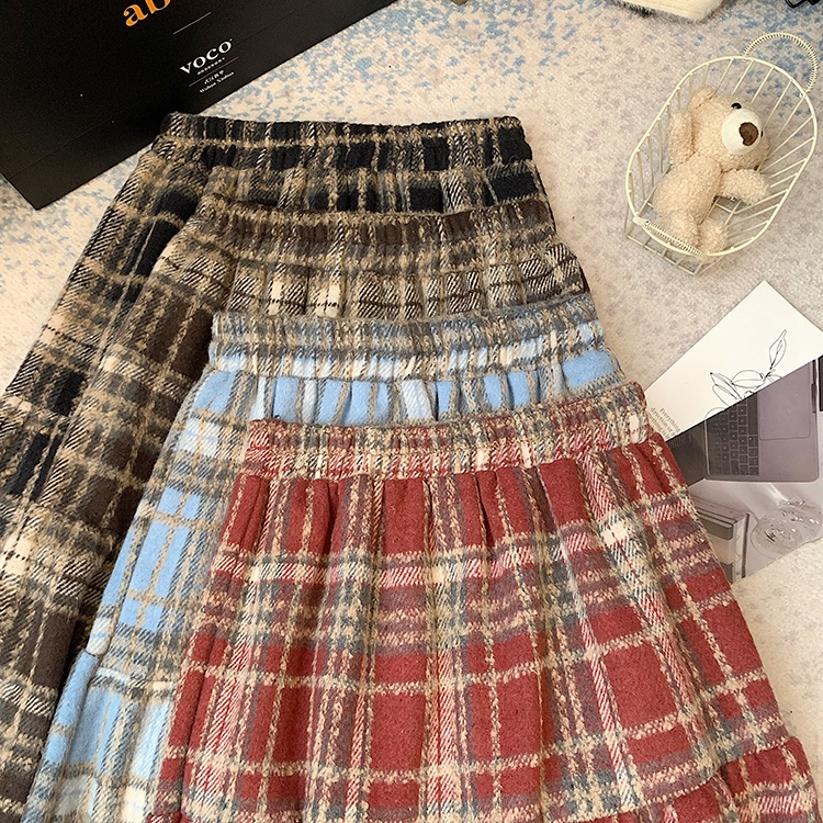 Autumn and winter A-line thick and disorderly plaid skirt