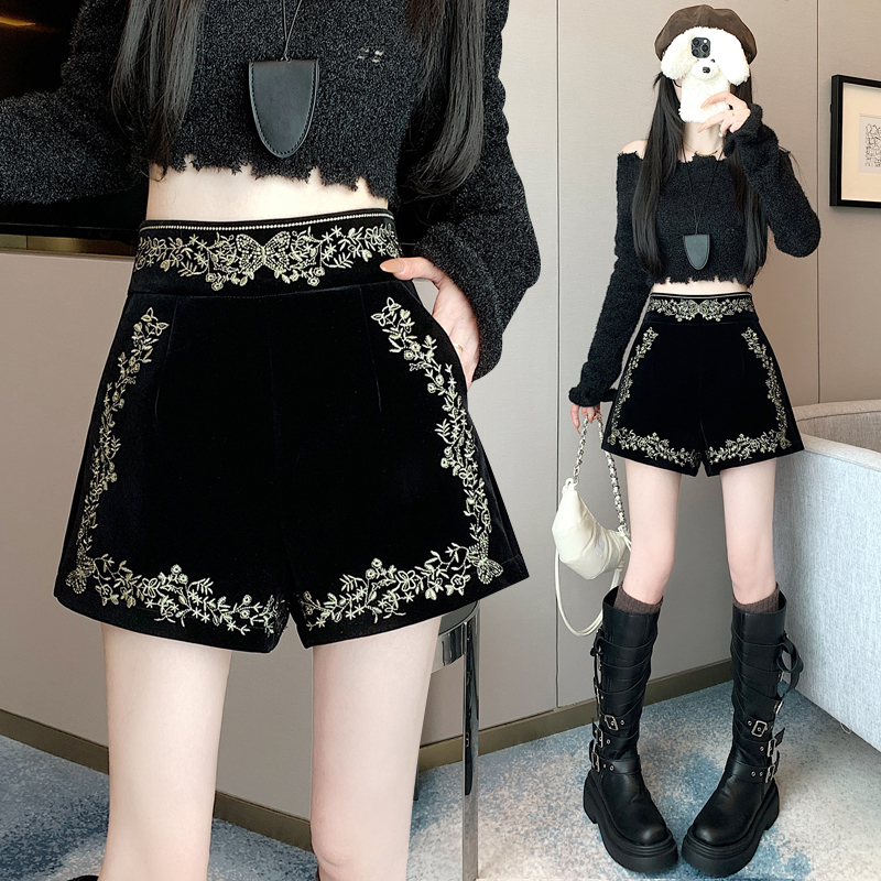 Autumn and winter A-line wide leg pants Casual shorts