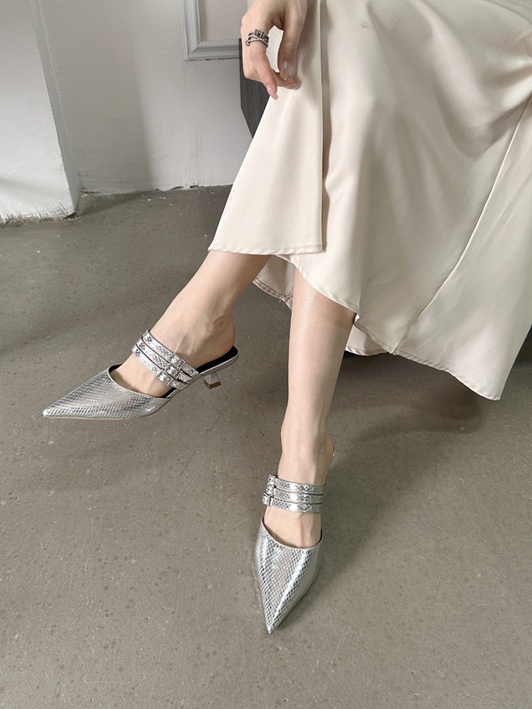 Wears outside silver pointed summer half slippers for women