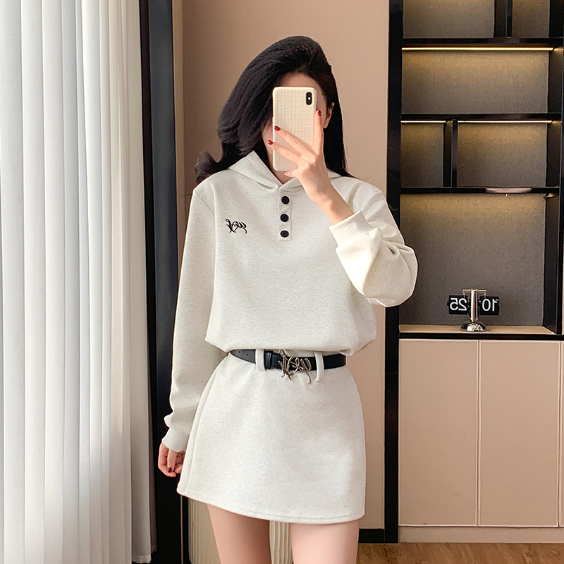 Knitted commuting dress autumn hoodie for women