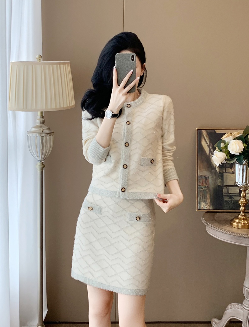 Casual autumn and winter skirt knitted cardigan 2pcs set