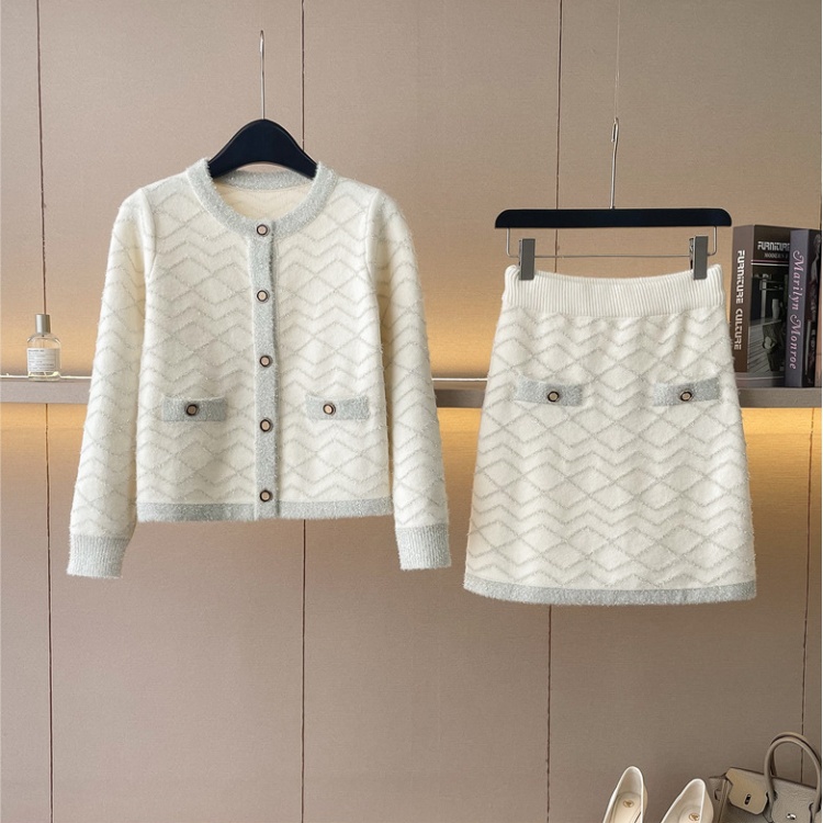 Casual autumn and winter skirt knitted cardigan 2pcs set