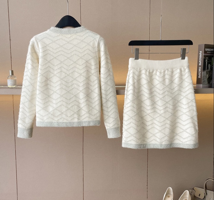 Casual autumn and winter skirt knitted cardigan 2pcs set