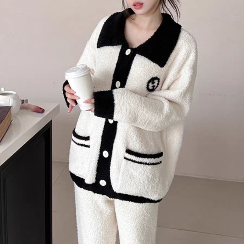 Autumn and winter cardigan pants a set for women