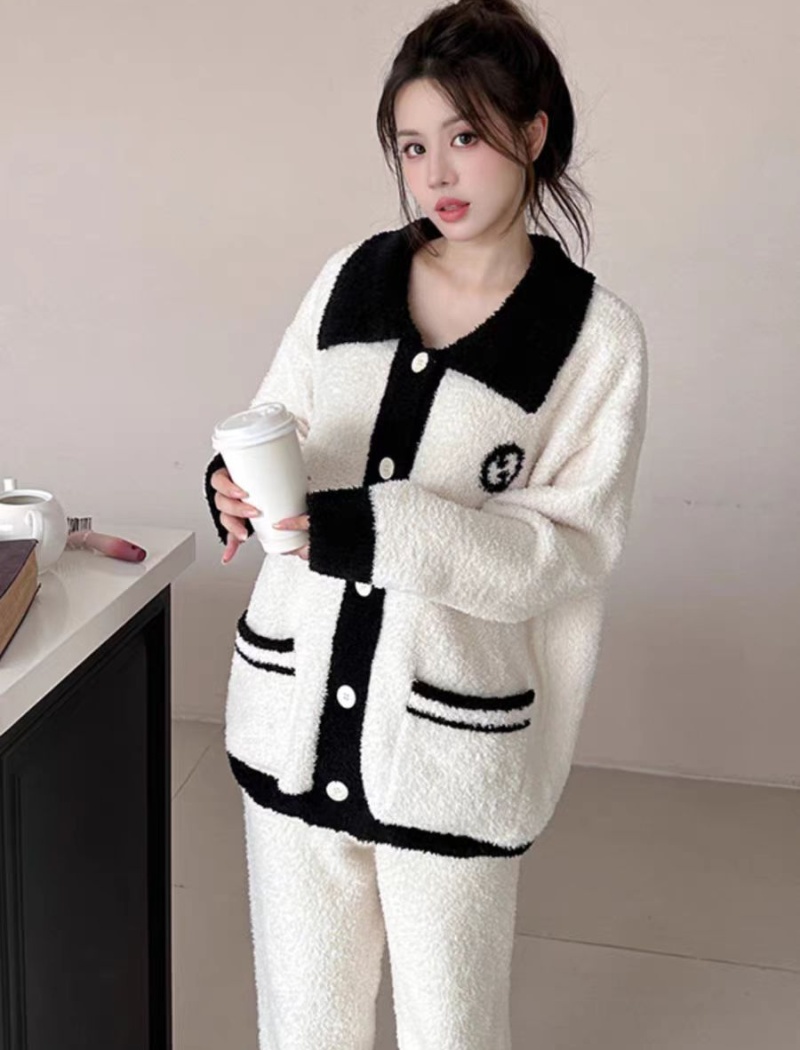 Autumn and winter cardigan pants a set for women