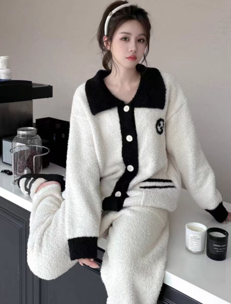 Autumn and winter cardigan pants a set for women