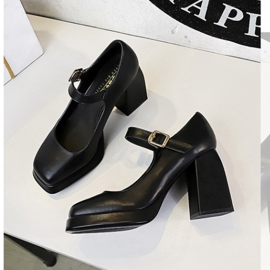 High-heeled belt buckle shoes retro platform for women