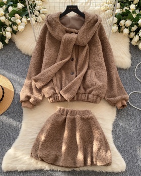 Lambs wool scarves show young skirt 2pcs set for women