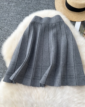 Autumn and winter elastic waist skirt knitted short skirt