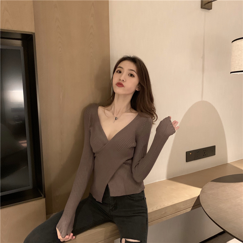 Slim cross autumn and winter sexy V-neck pullover sweater