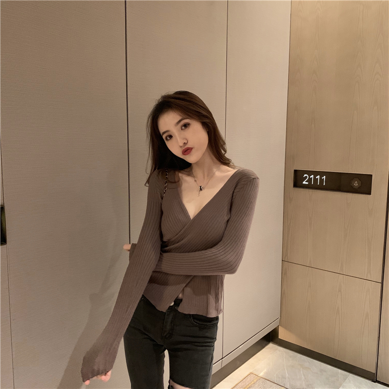 Slim cross autumn and winter sexy V-neck pullover sweater