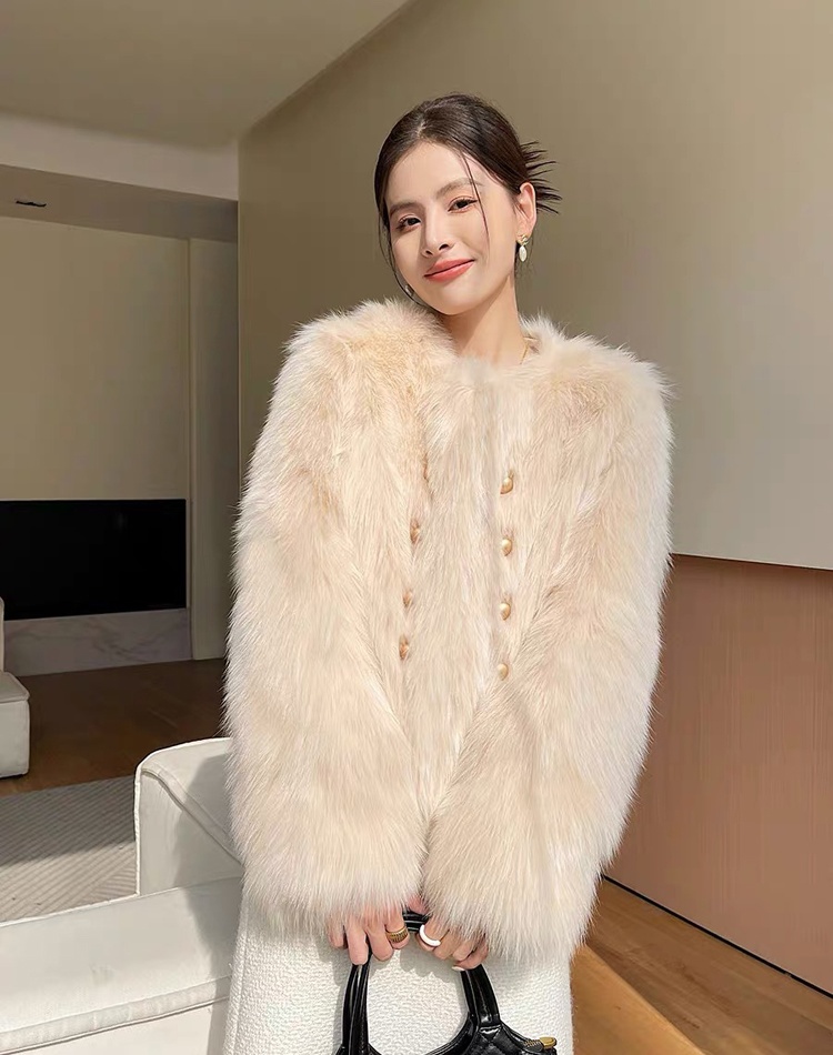 Winter coat imitation of fox fur overcoat for women