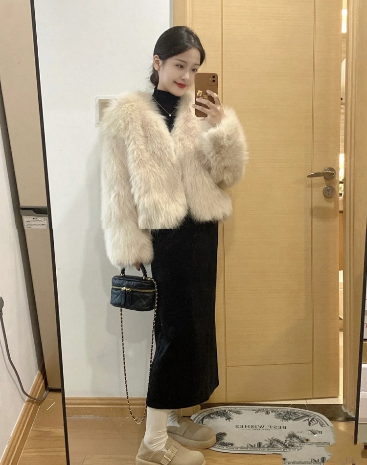 Temperament ladies tops chanelstyle thick fur coat for women