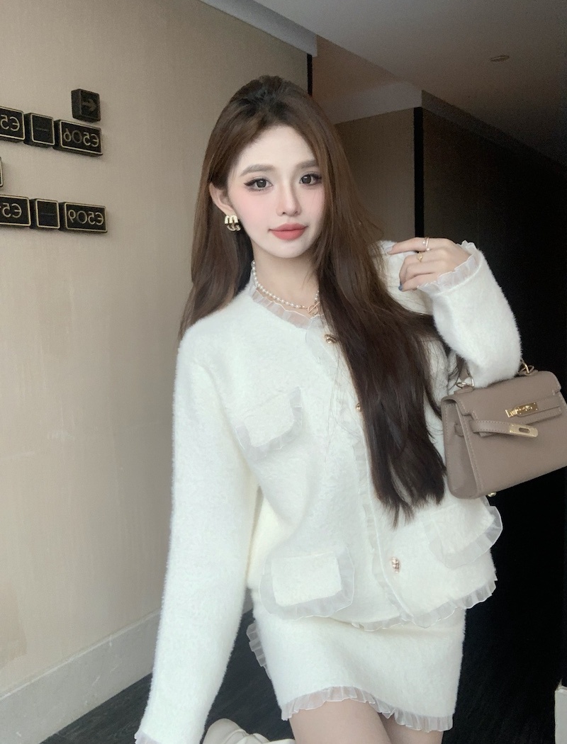 Korean style chanelstyle coat mink velvet short skirt 2pcs set