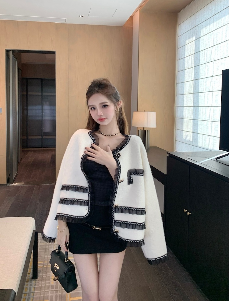 Temperament sweater mixed colors coat for women