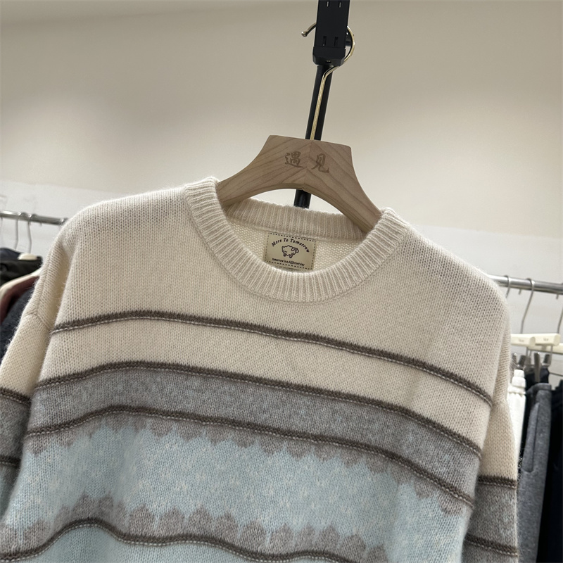 Wool jacquard sweater autumn and winter tops for women