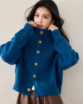 Modeling autumn cardigan loose sweater