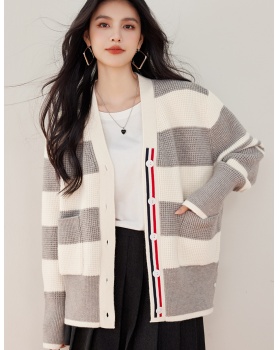 Mixed colors knitted fashion cardigan loose stripe coat