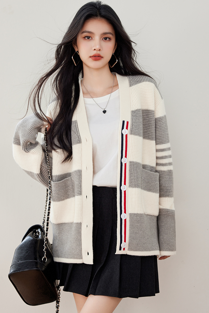 Mixed colors knitted fashion cardigan loose stripe coat