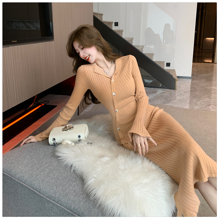 Temperament trumpet sleeves slim knitted dress for women