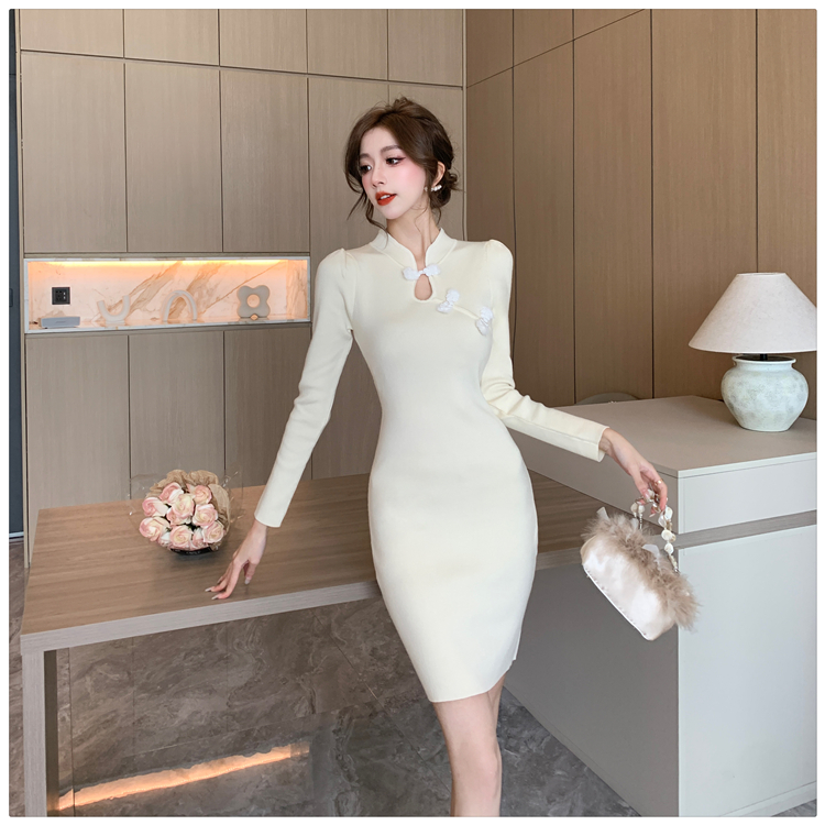 Long sleeve cheongsam knitted dress for women