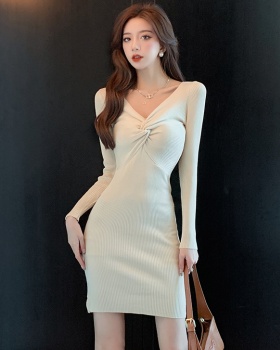 Bottoming dress package hip T-back for women