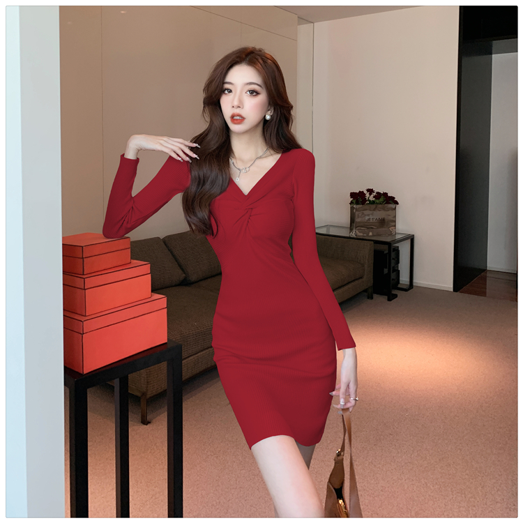 Bottoming dress package hip T-back for women