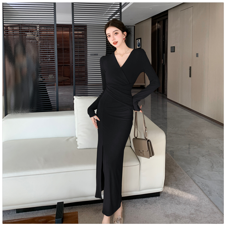 Sexy V-neck irregular dress knitted pinched waist long dress