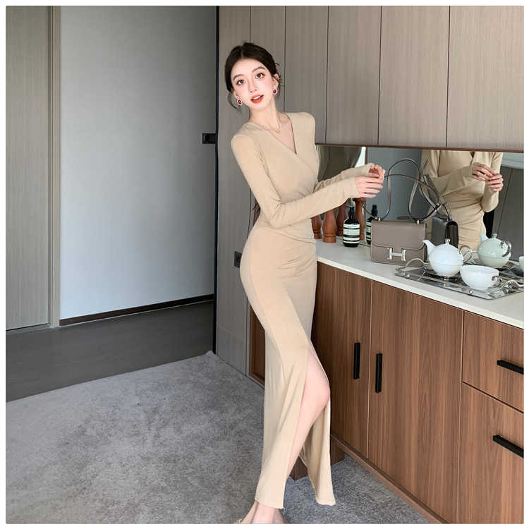 Sexy V-neck irregular dress knitted pinched waist long dress