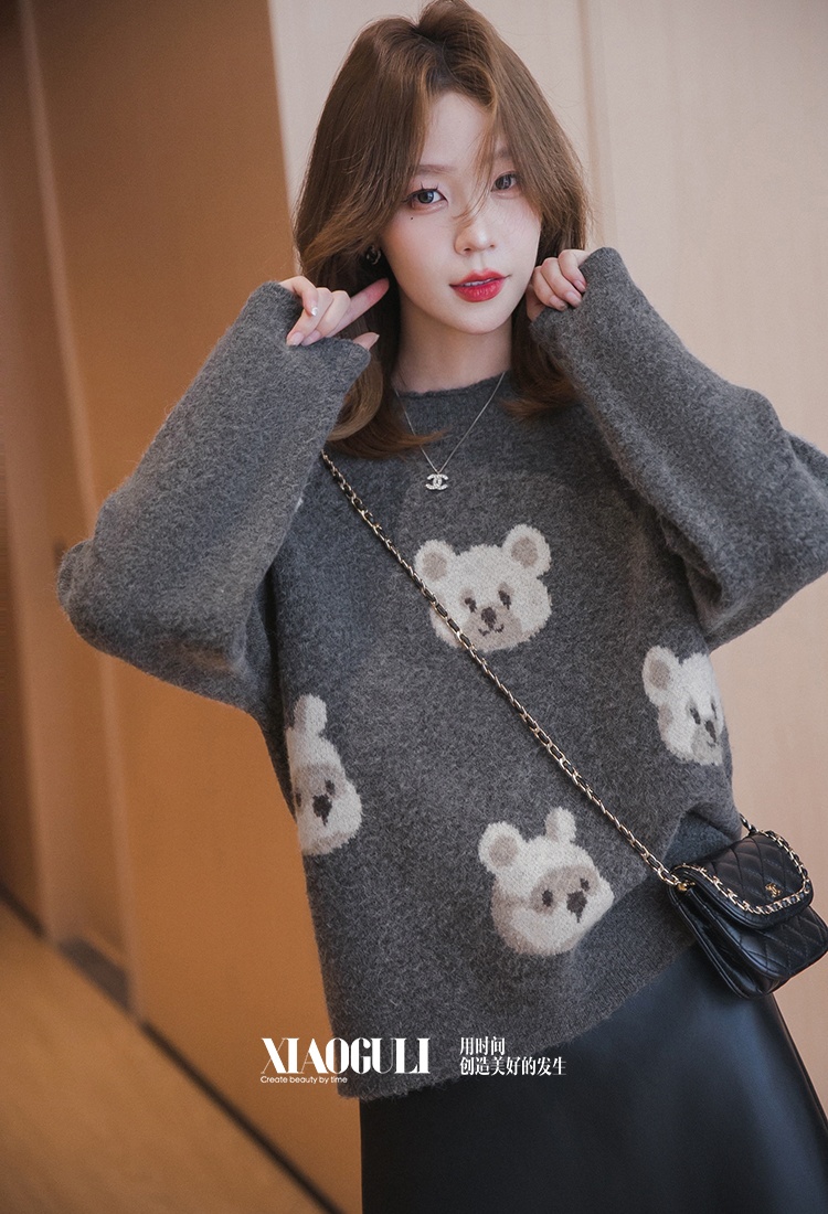 Cubs loose pullover sweater wool autumn and winter coat