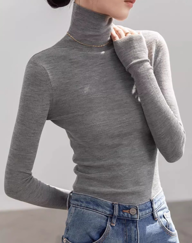 High collar long sleeve white slim sweater for women