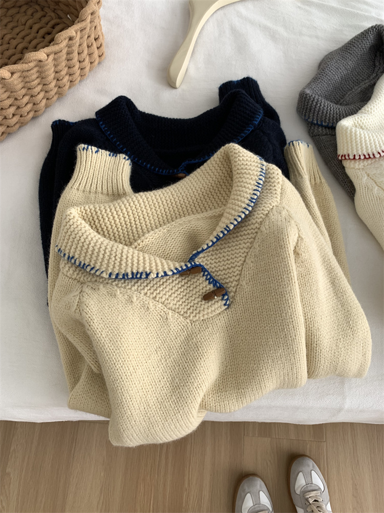 Autumn and winter lapel horn buckle all-match sweater