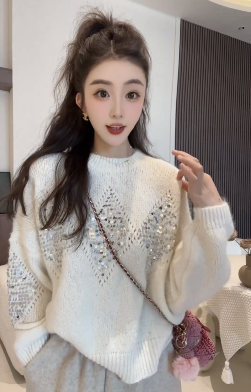 Pullover autumn and winter sequins sweater for women