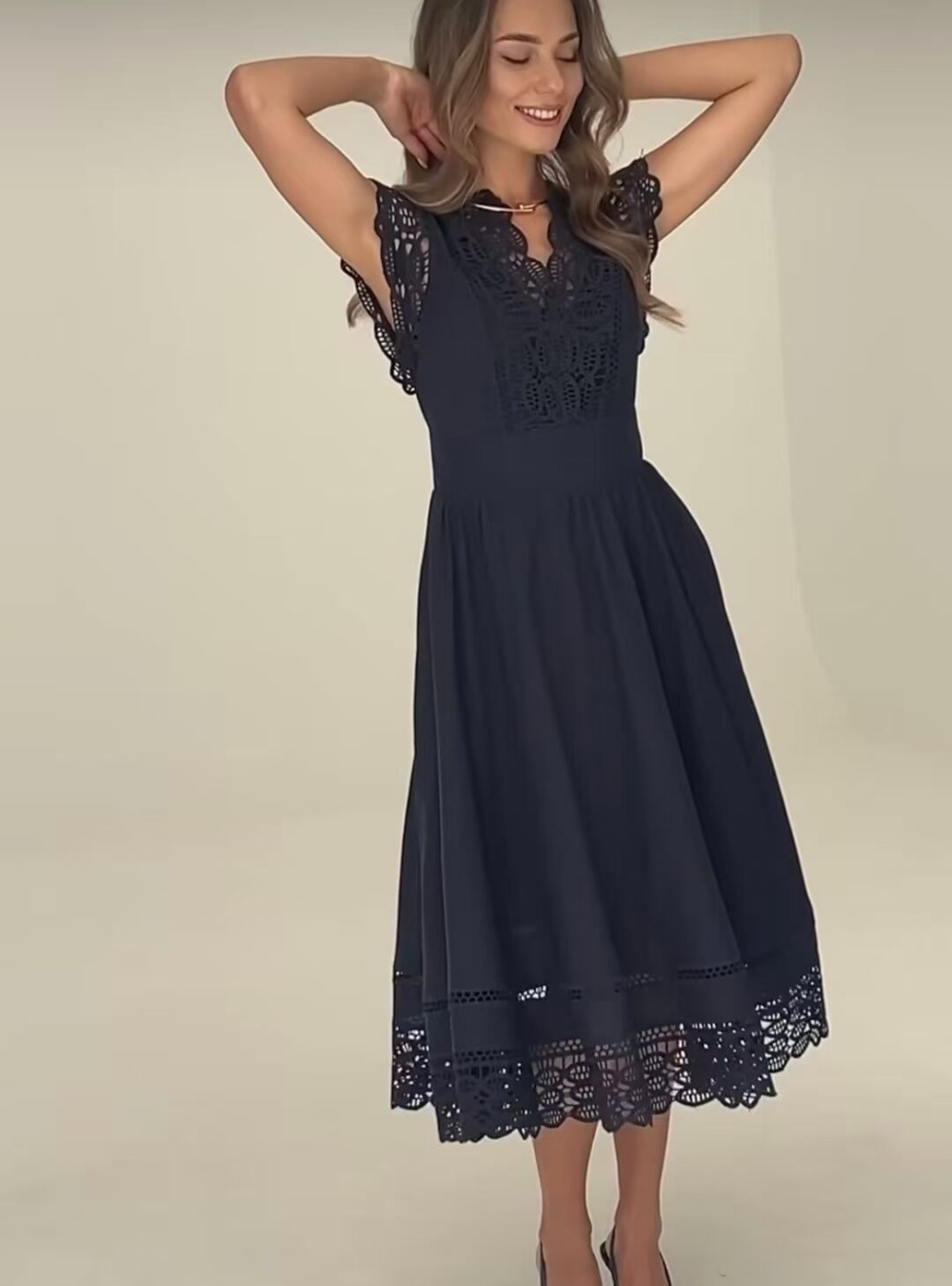 Fashion lace dress V-neck European style long dress